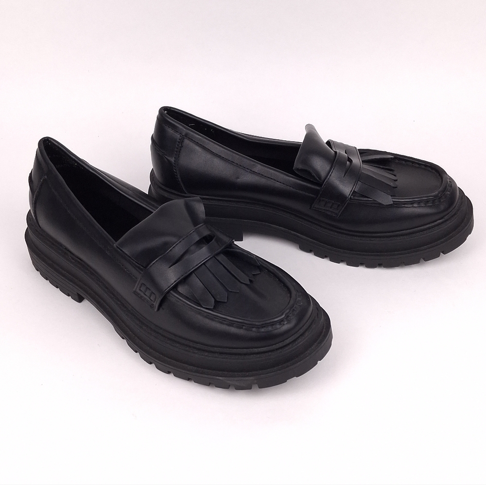 ASOS 10 wide Majesty Chunky Fringe Loafers faux leather office edgy preppy black
